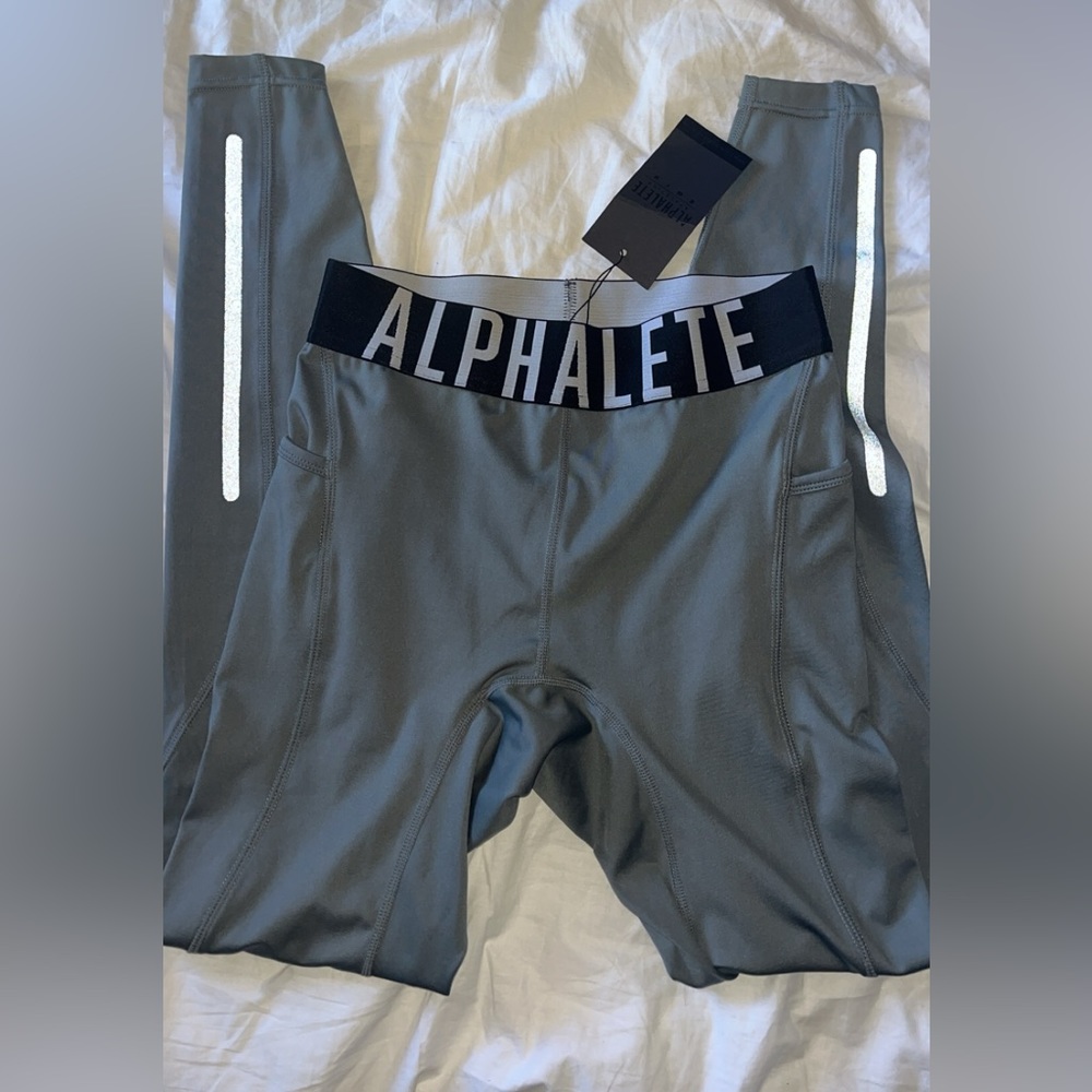 New with tags Alphalete Athletic Leggins